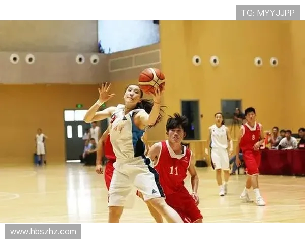 中国女篮迎战加美明星队展现巾帼风采与篮球魅力的巅峰对决